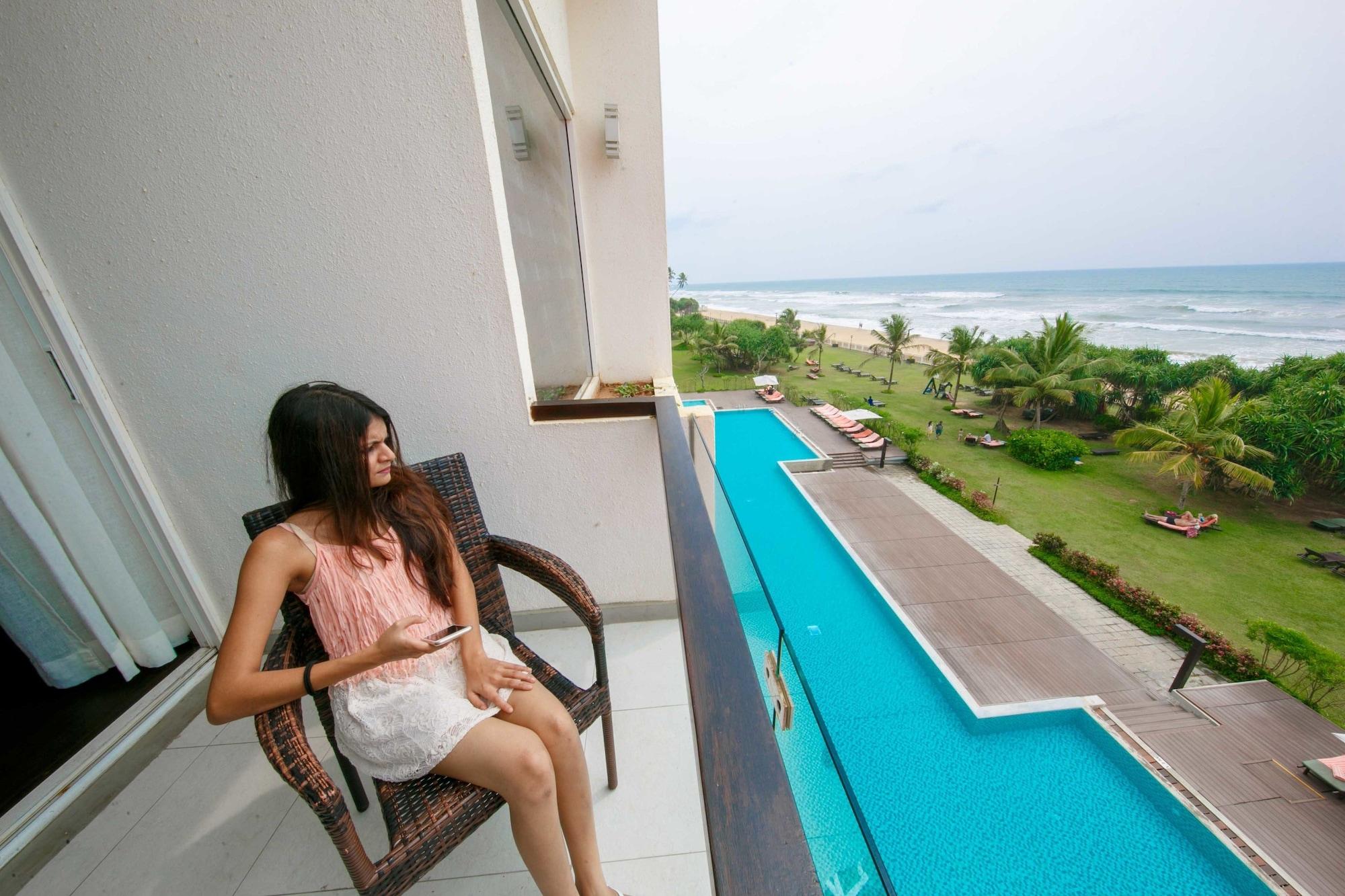 Citrus Waskaduwa Hotel Bentota Ngoại thất bức ảnh