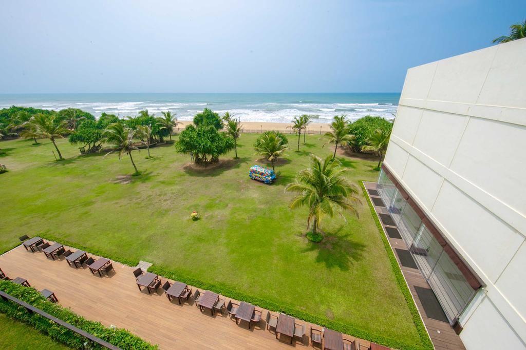 Citrus Waskaduwa Hotel Bentota Ngoại thất bức ảnh