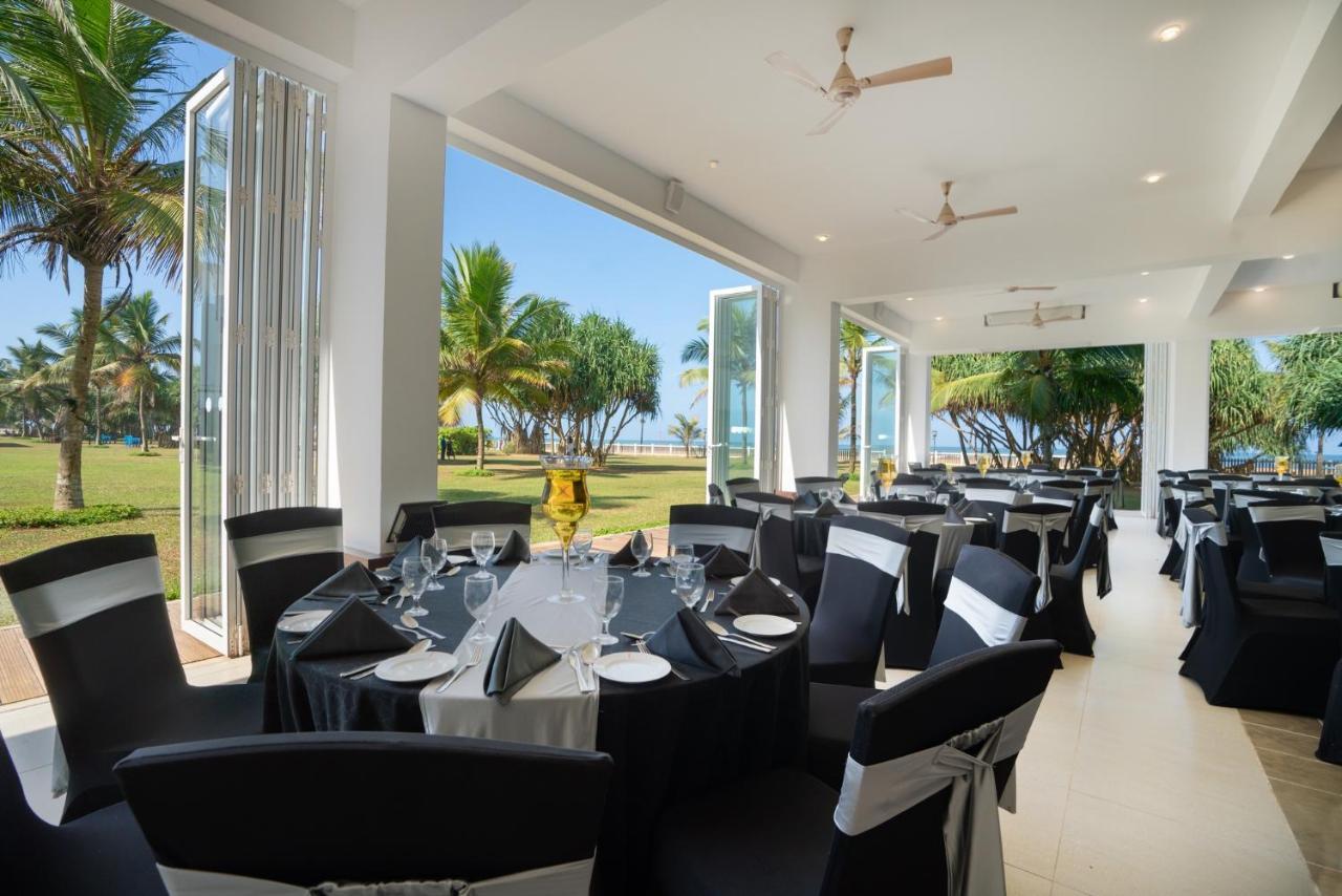 Citrus Waskaduwa Hotel Bentota Ngoại thất bức ảnh