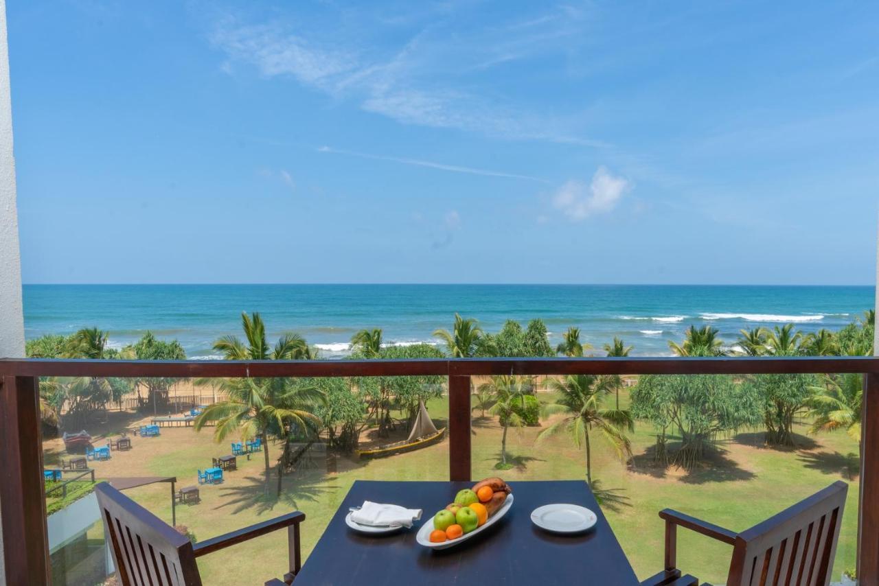 Citrus Waskaduwa Hotel Bentota Ngoại thất bức ảnh